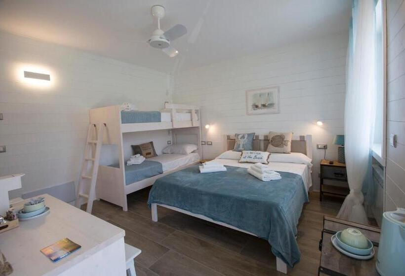 スタンダード４人部屋, Laura E Christian   Rooms