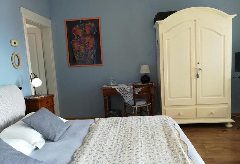 Номер Стандарт, B&b Oltra