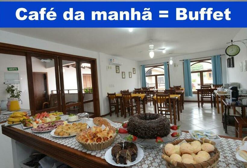 Quarto Triplo Estandar, Oceano Pousada   Buffet De Café Da Manhã E Serviço De Quarto Diário