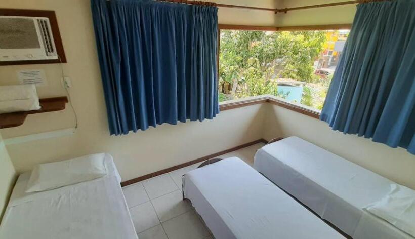 Quarto Familiar, Oceano Pousada   Buffet De Café Da Manhã E Serviço De Quarto Diário
