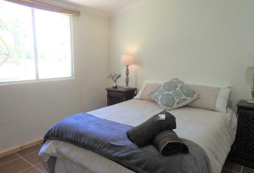 کلبه ییلاقی, Natures Way Bushbuck Cottage