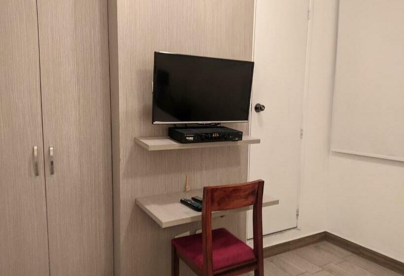 Номер Стандарт Индивидуальный, Manakin Hostal & Resto