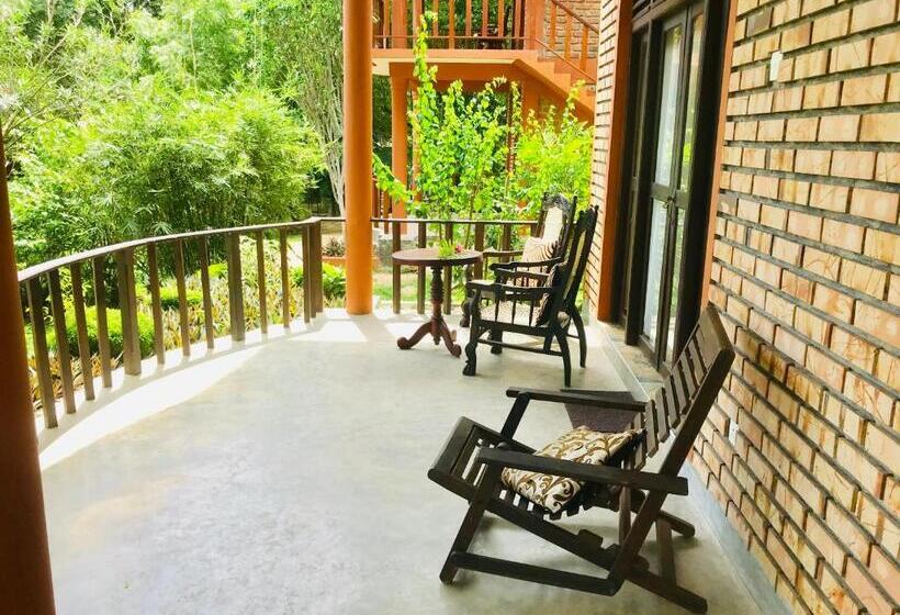 Номер Стандарт Трехместный, Eagles Nest Cabanas