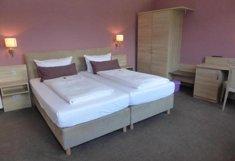 Номер Стандарт Вид на Реку, Rheinhotel Zur Krone