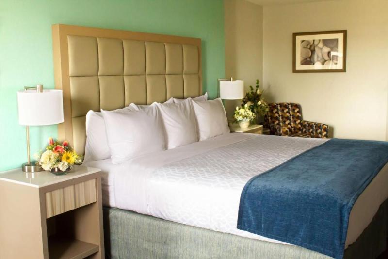 Люкс Кровать Кинг, Best Western Toledo South Maumee