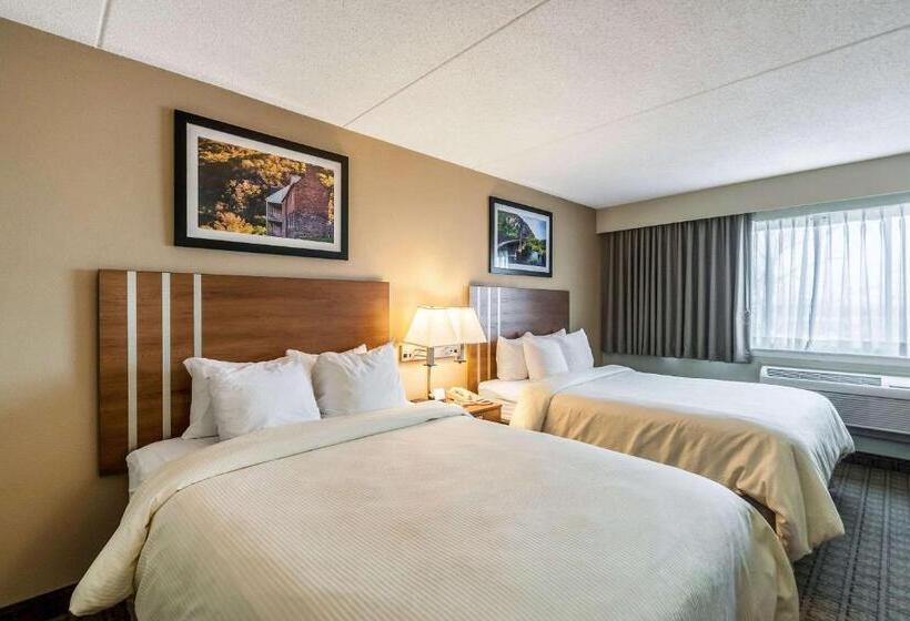 스탠다드 룸, Clarion Inn Harpers Ferrycharles Town