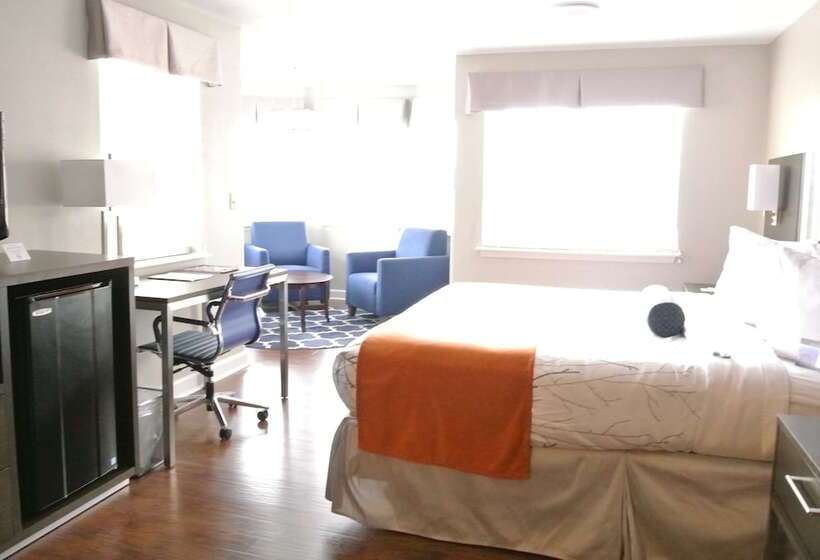 Полулюкс, Guesthouse Inn & Suites Lexington