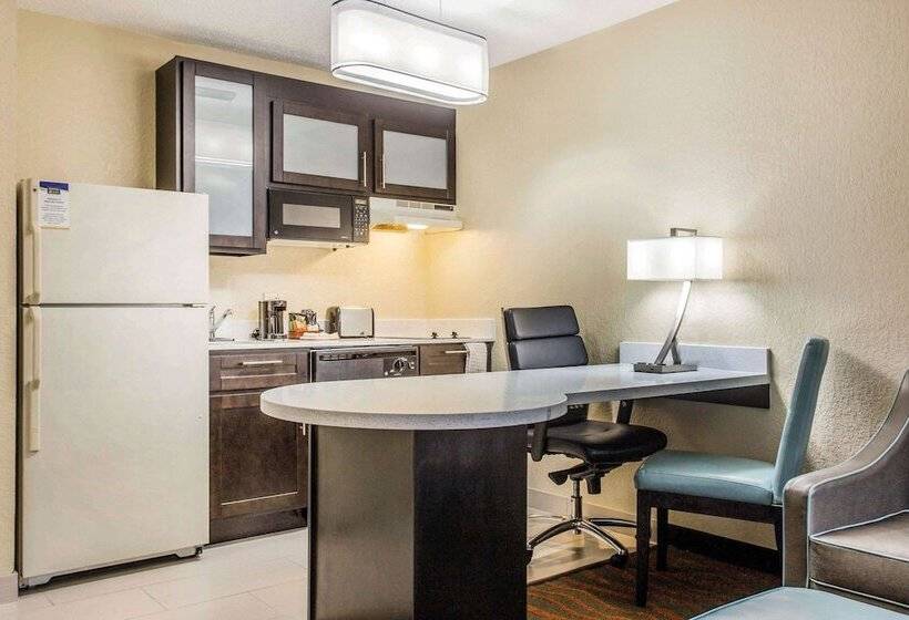 Люкс, Mainstay Suites Greenville Airport