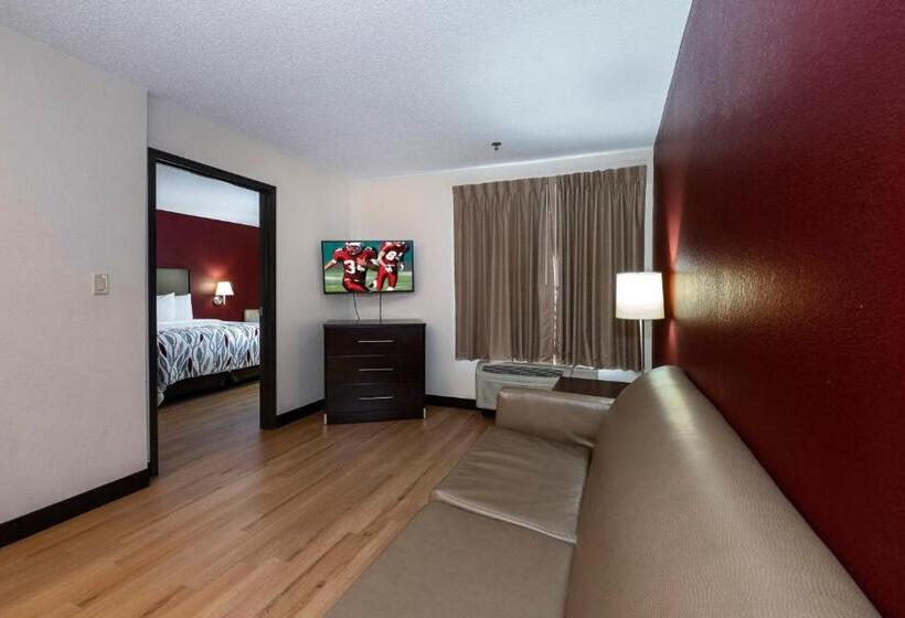 Люкс Адаптированный для Инвалидов, Red Roof Inn & Suites Dover Downtown