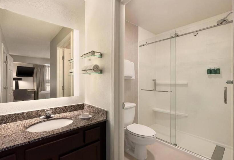 Люкс, Residence Inn Deptford