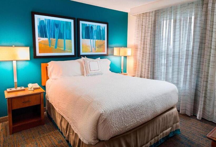 스탠다드 스튜디오, Residence Inn Huntsville