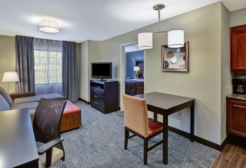 سوییت, Staybridge Suites Louisville   East, An Ihg