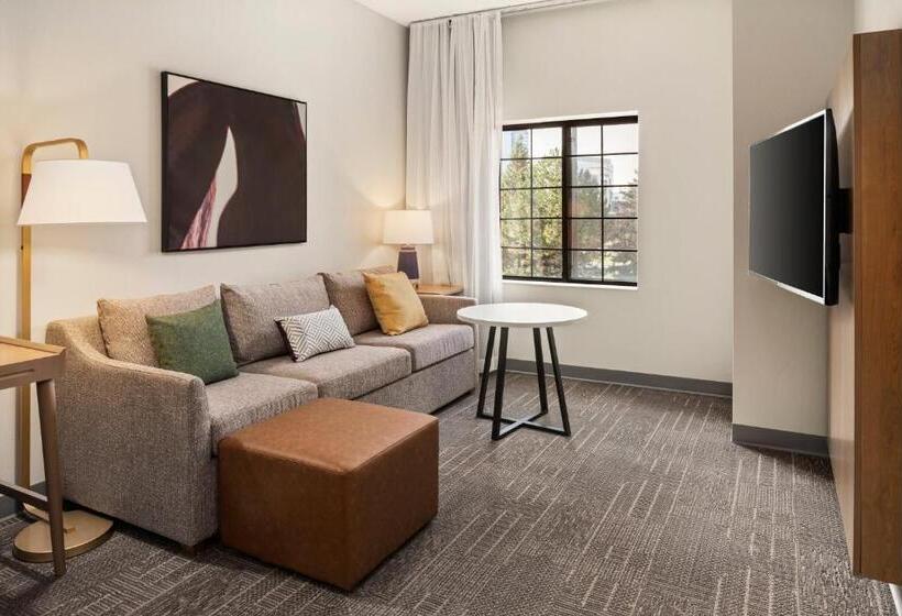Люкс Кровать Кинг, Staybridge Suites Minneapolis Bloomington, An Ihg
