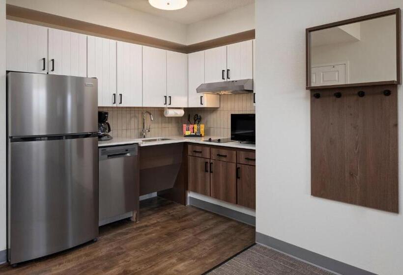 Люкс Адаптированный для Инвалидов, Staybridge Suites Minneapolis Bloomington, An Ihg