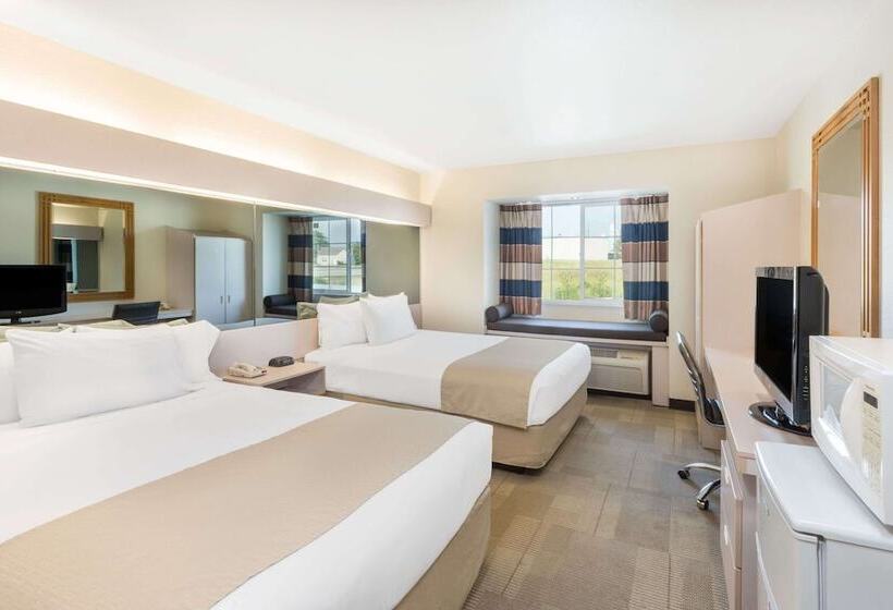 Номер Стандарт 2 Двуспальные Кровати, Microtel Inn & Suites By Wyndham Sainte Genevieve