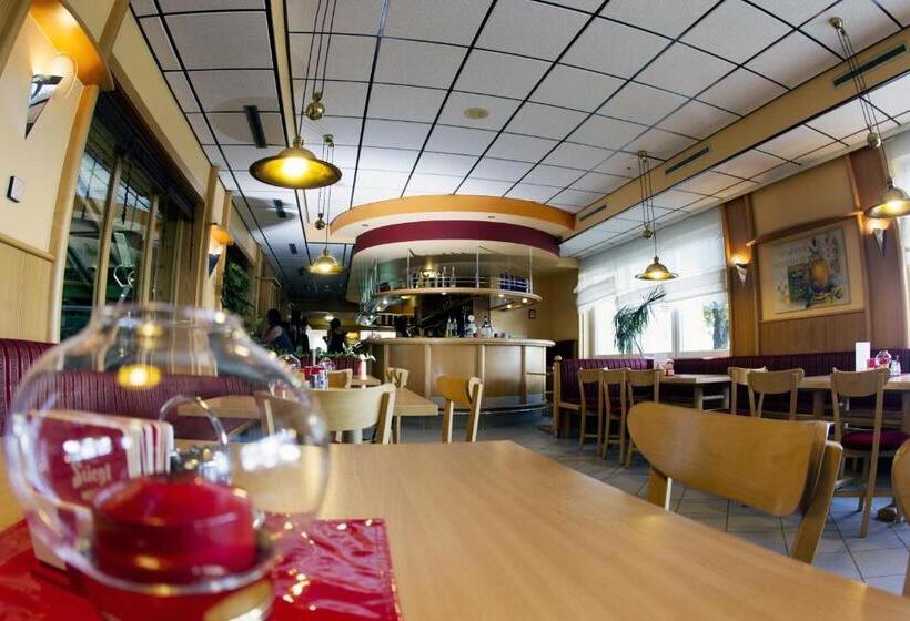 Номер Стандарт, Tennis  Und Freizeitzentrum Neudörfl