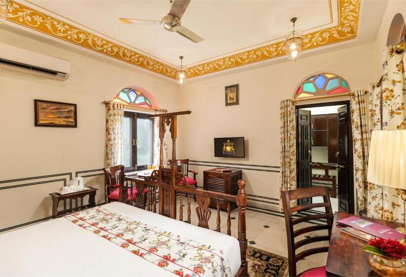 带大床的标准间, Tree of Life Inderpura Resort