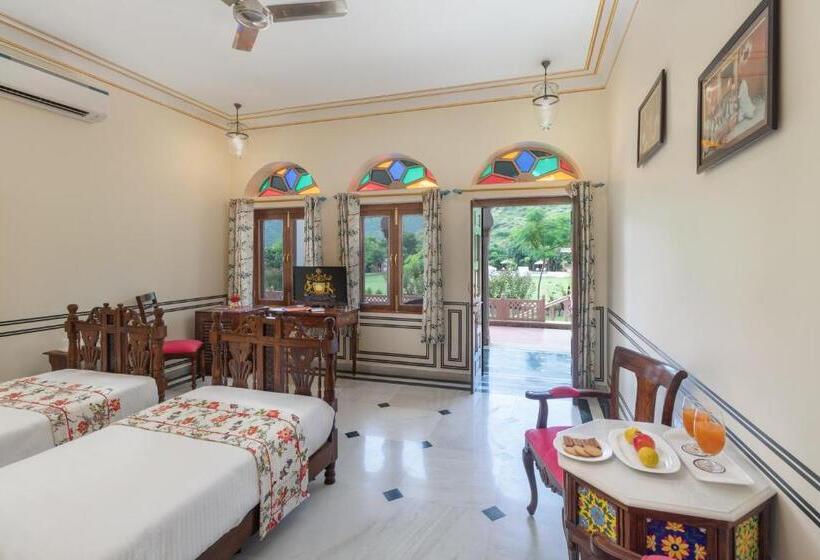 带大床的标准间, Tree of Life Inderpura Resort