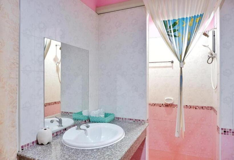 Номер Superior Кровать Кинг, Bali Boutique Hotel Suratthani