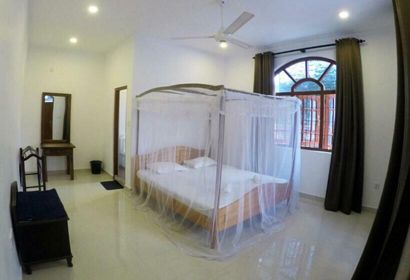 غرفة ديلوكس, Angel Inn Guest House