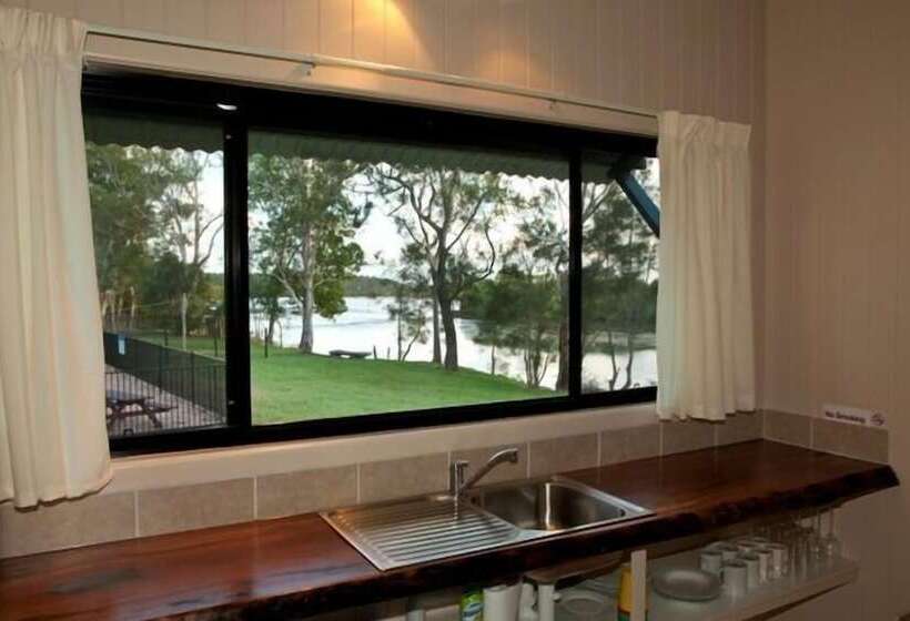 Хижина, Wooli River Lodges