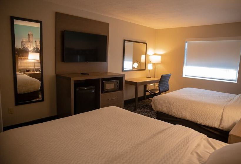 ２ダブルベッドのスタンダードルーム, Clarion Pointe Indianapolis Airport