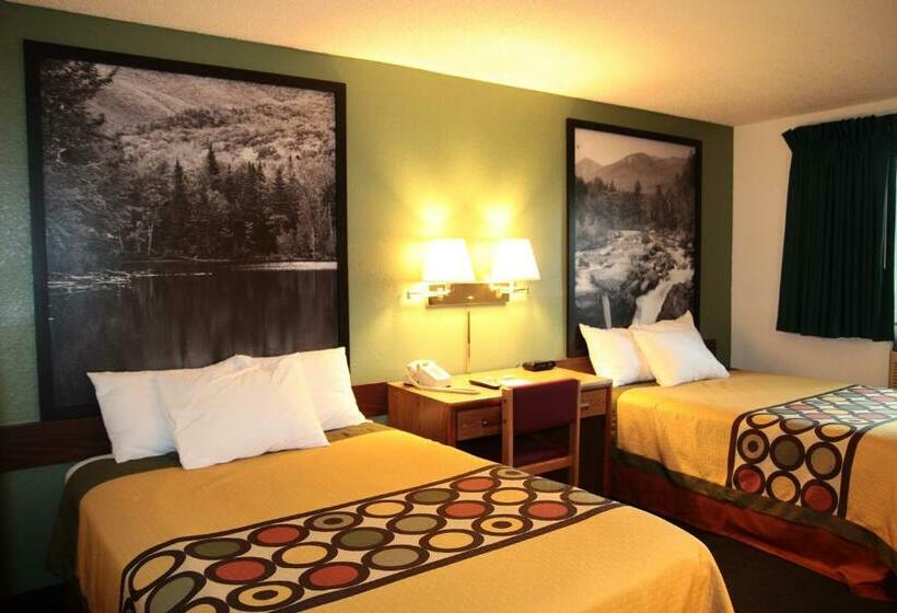 Номер Стандарт 2 Двуспальные Кровати, Super 8 By Wyndham Queensbury Glen Falls, Lake George Area