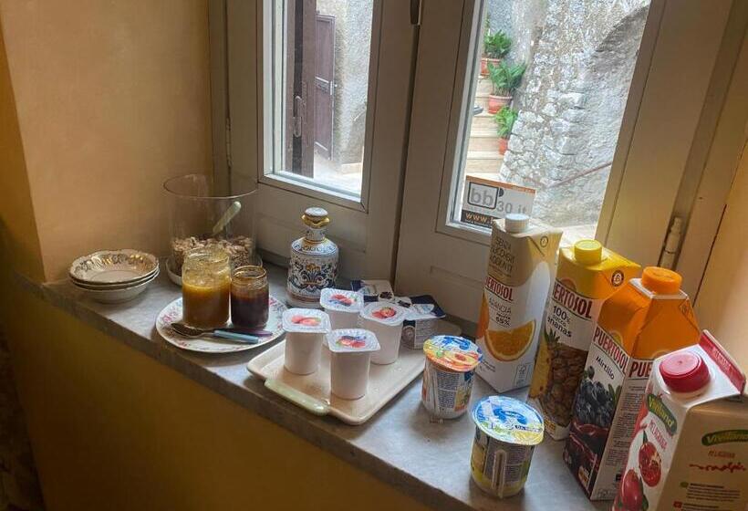 디럭스 룸, Il Borgo Antico