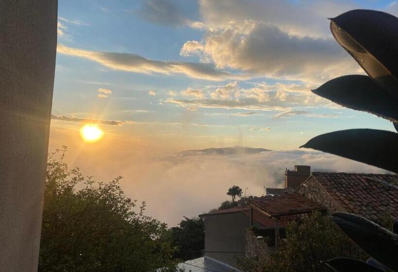 디럭스 룸 산전망, Il Borgo Antico