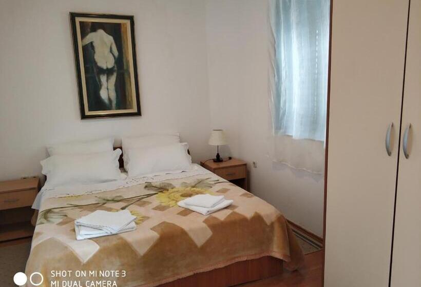 Апартаменты 1 Спальня с Балконом, Guest House Fosa