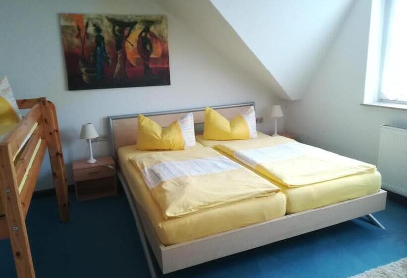 家庭套房, Kyffhäuserhotel Goldene Aue