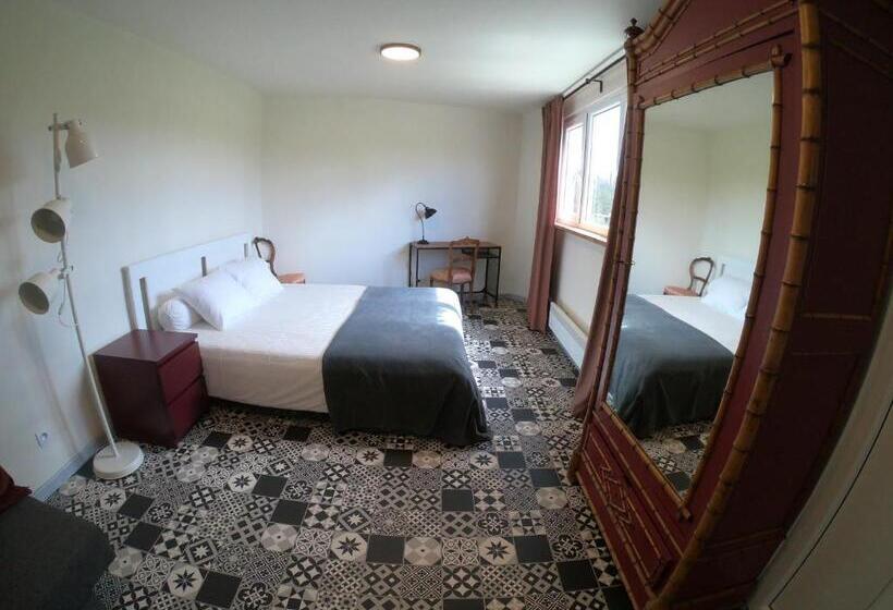 Номер Стандарт Трехместный, Guest House Près Des Montgolfières
