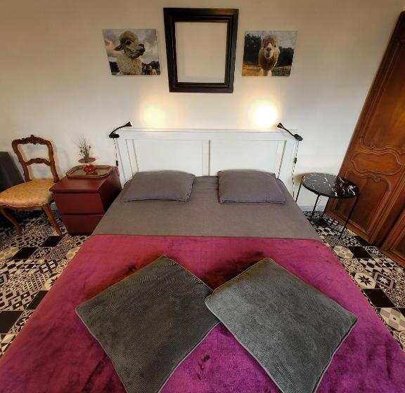 Номер Стандарт Трехместный, Guest House Près Des Montgolfières