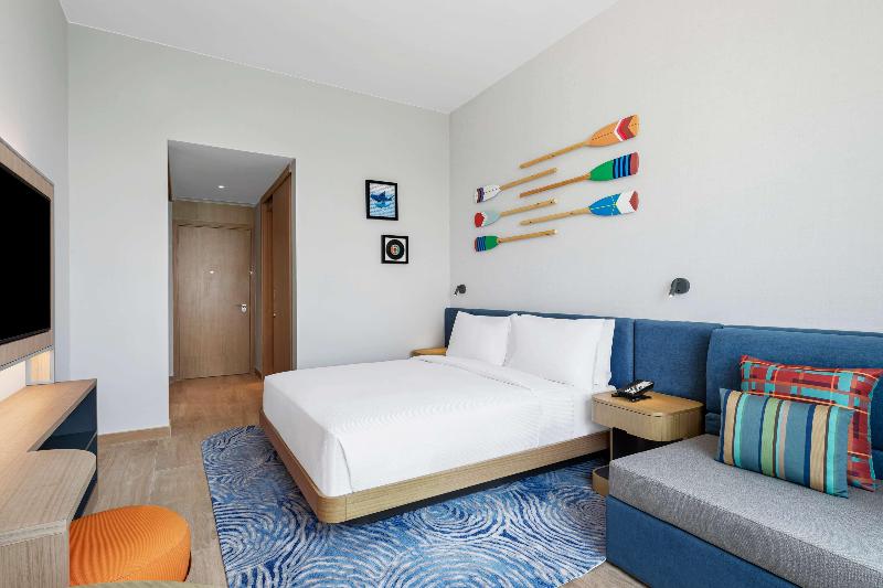 스탠다드 룸 킹사이즈 침대, Hampton By Hilton Marjan Island