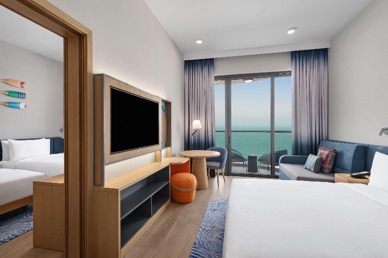 패밀리 연결 룸, Hampton By Hilton Marjan Island