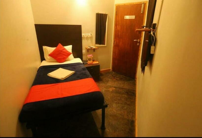 اتاق اکونومی یک تخته, Le Apex Home Stay