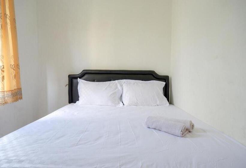 Номер Economy, Pandawa Guest House At Ngaliyan Square Mitra Reddoorz