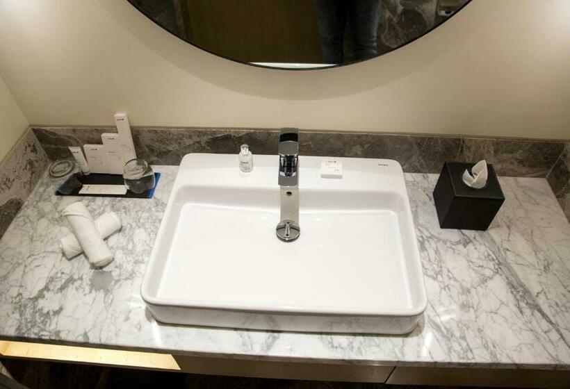 سوییت, Radisson Blu Mumbai International Airport