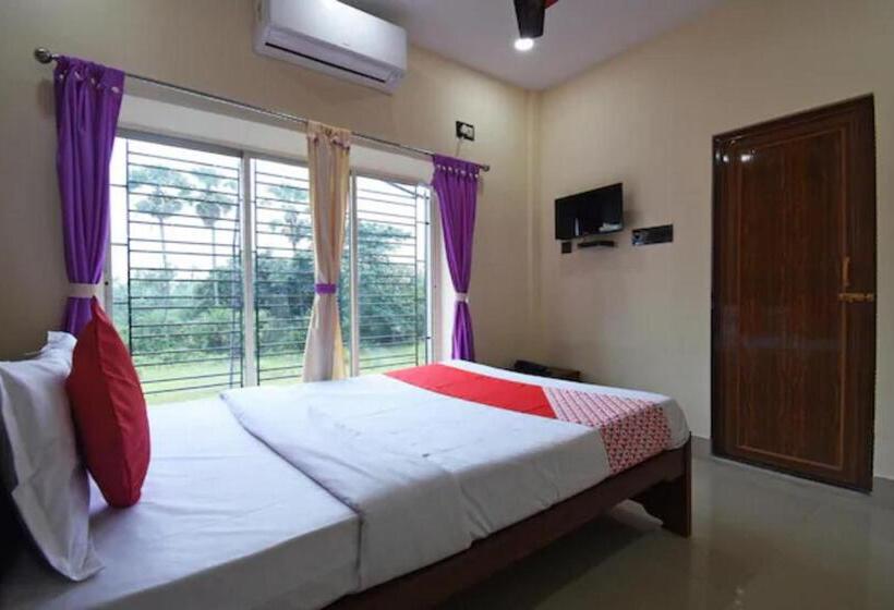 Номер Economy, Staymaker Hotel Sannidhyo