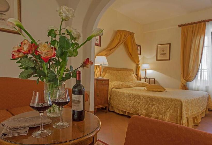 Люкс, Relais Il Chiostro Di Pienza