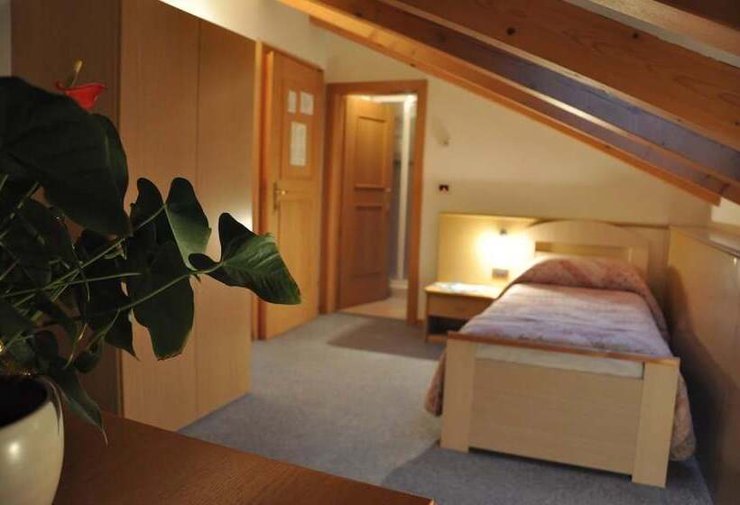패밀리 룸, Albergo Dolomiti