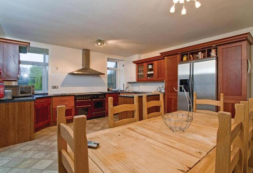샬레, Galloway Cottages