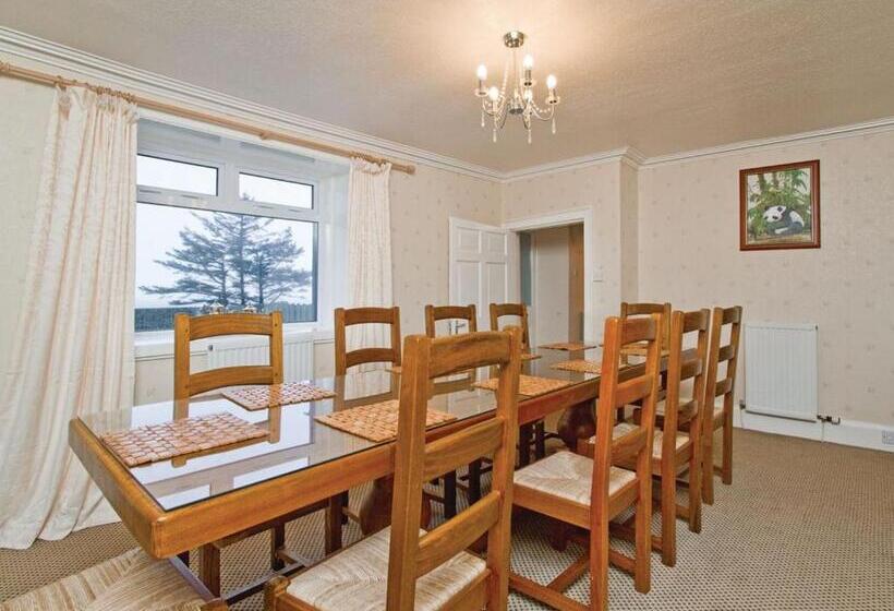 샬레, Galloway Cottages
