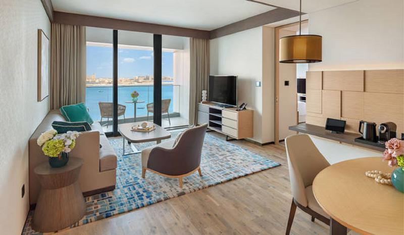 带海景的行政套房, Address Beach Resort