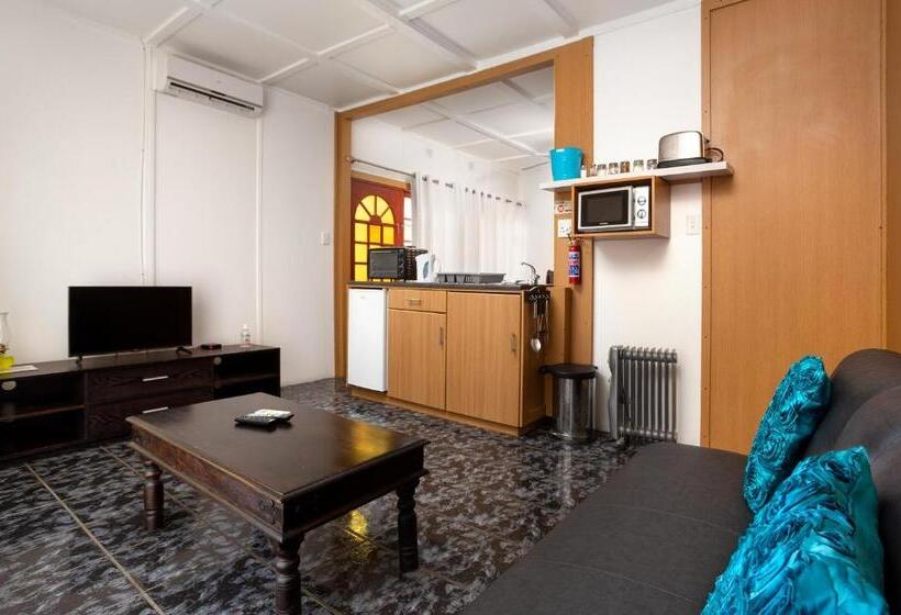 Апартаменты 1 Спальня, Gariep Dam Sunrose Group Of Guest Houses