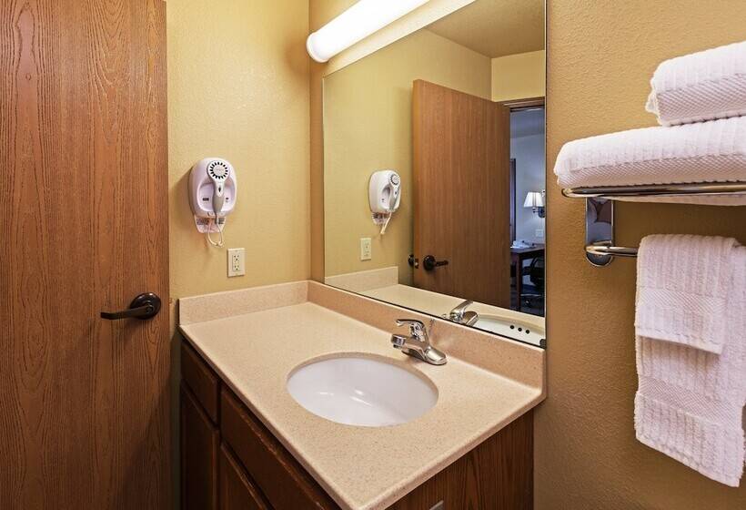 标准工作室, Candlewood Suites St. Robert, An Ihg