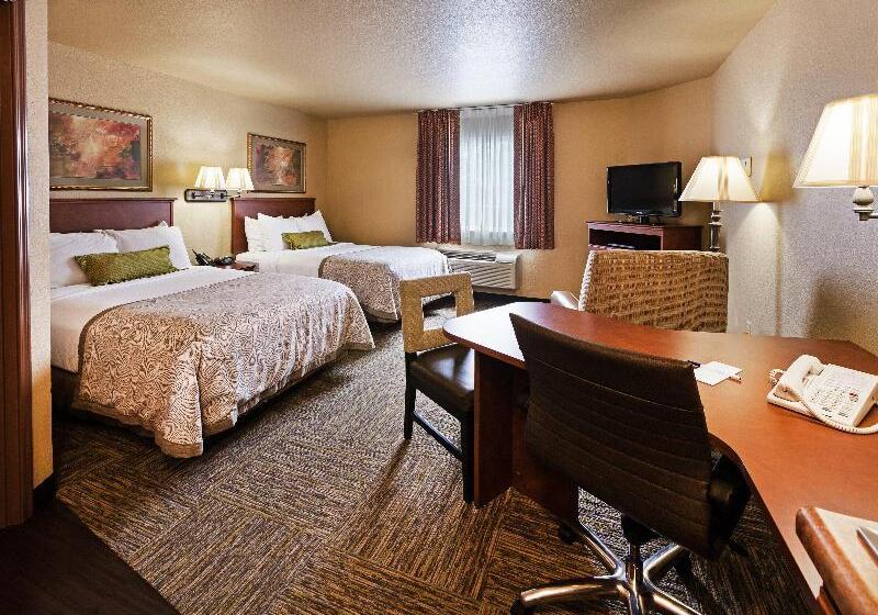 标准工作室, Candlewood Suites St. Robert, An Ihg
