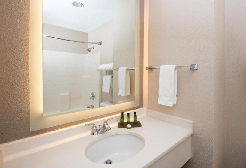 Президентский Люкс, Larkspur Landing Extended Stay Suites Pleasanton