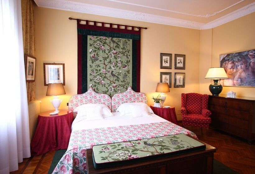 Президентский Люкс, Villa Abbazia Relais & Chateaux