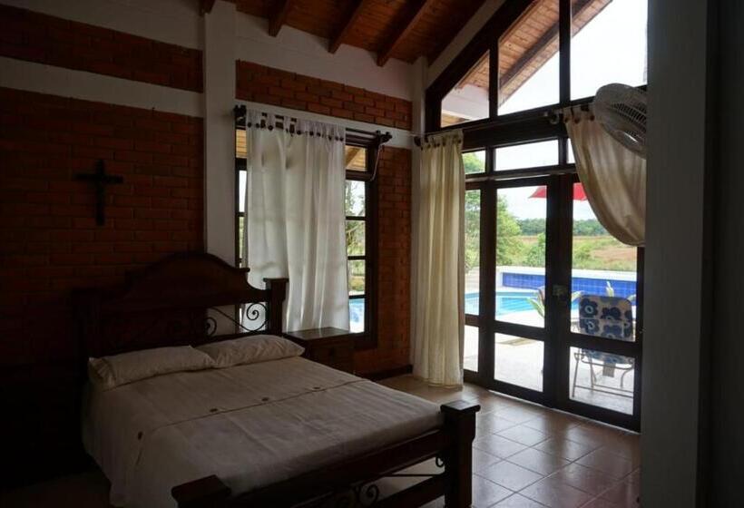 스탠다드 룸, Hostal Suna Vito